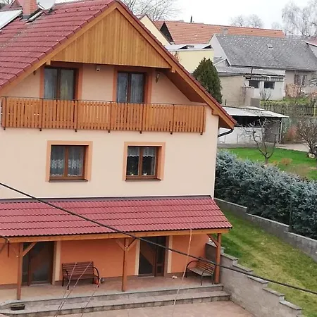 Na Vyhlidce 143 Pansiyon Benátky nad Jizerou