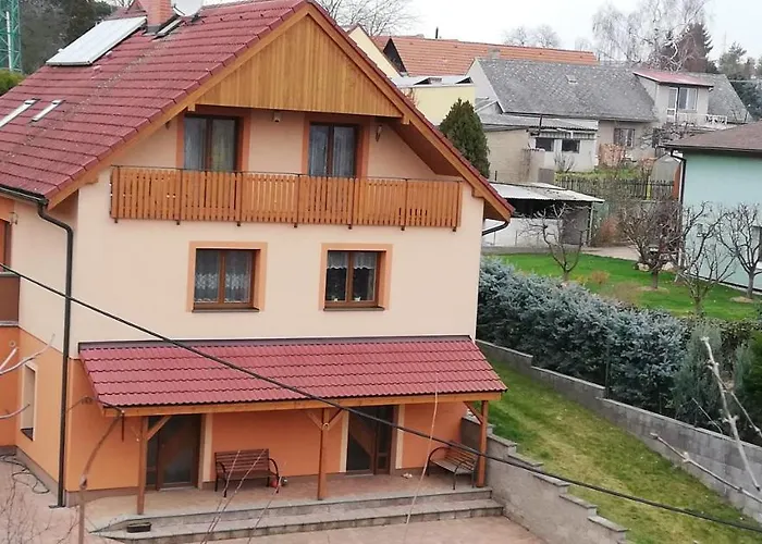 Na Vyhlidce 143 Pansiyon Benátky nad Jizerou